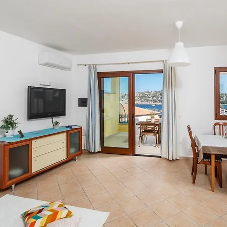 Fronte Mare 1 * Capo Testa